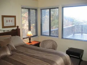 COZY SKI COTTAGE - Ski i Ski OUT - Image 2