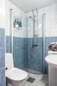 Compact Studio with Balcony next to Railway Station - Image 2
