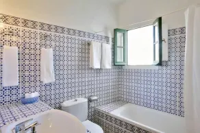 Casa mágica em uma aldeia fantástica - Image 3