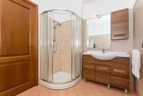 Villa Sara sull'Etna con piscina privada, bañera de hidromasaje y Wi-Fi - Image 3