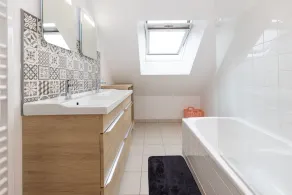 Le Langage des Oiseaux - Avec jacuzzi - Image 2