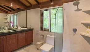 Butterfly Beach Villa in Traditional Thai Style only 20 steps from the beach - Image 3