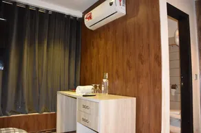 Luxary Apartment - Image 2