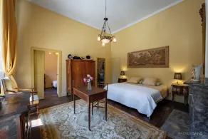 Charming 18th century house entirely renovated - Image 2