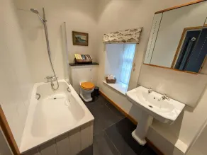 Penwaun Newport, Pembrokeshire - Image 2