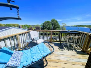 The SandDollar Suite - Private Deck with Gorgeous Views of Onset Beach - Image 4