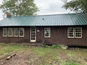 Cozy Cottage on Lake Winni - Image 5