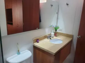 Spacious room with private bathroom and balcony - Image 4