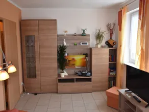 Charming Bungalow in Boiensdorf Near Beach - Image 2