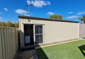Contemporary studio, only metres to beach/surf, 10 mins to McLaren Vale wineries - Image 5