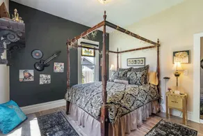 Victorian Secrets 1897 Home - Curious? Eclectic, convenient & ❤️ of wine country - Image 4