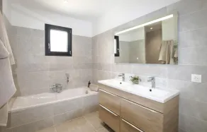 Stunning Home In La Bégude De Mazenc - Image 4