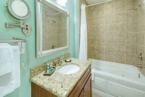 1 Bedroom Oceanview on Myrtle Beach at Towers On The Grove!! - Image 3