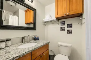 Movies on Merlo: 3 Bed 2 Bath with Movie Projector - Image 4