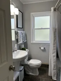 Centrally Located Family and Pet-Friendly Brookside/Gathering Place Home - Image 3