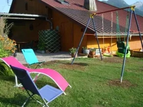 4-star apartment in Thones for 6 persons + 2 on request - Image 4