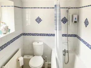 2 chambres à coucher à Combe Martin - Image 5