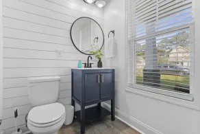 ✨MODERN 3 BEDROOM W/ PLENTY AMENITIES TO ENJOY!✨ - Image 3