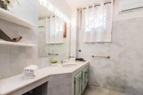 La Sciumara with beach access - Happy Rentals - Image 3