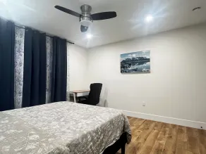 City Center Modern Apartment - Image 5