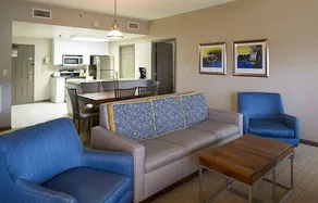 THE SUITES AT HERSHEY-A BLUEGREEN VACATION CLUB RESORT 2 BEDROOMS/2 BATHS UNIT - Image 2