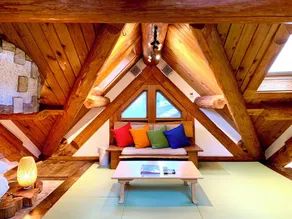Kawazu Log House - Image 5