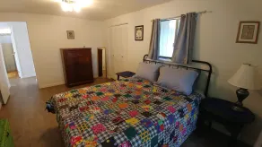 Highbank sunsets!  Pet friendly, huge yard, watch the eagles, whales and boats! - Image 5