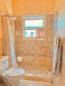 Gorgeous, Spa-like 3BR with Island Elegance & Stunning Ocean Views - Image 2
