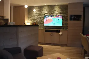 5 * apt ved foden af skråningerne (2150m), 3 altaner, 3 iPads, højttaler i hvert værelse - Image 2