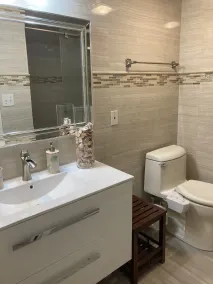 Canal Front Beautifully Renovated Home w/ Great Deck, Private Boat Ramp + WI-FI - Image 2