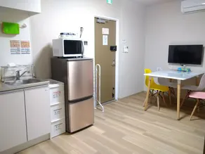 Issyuku Higashiueno Hotel 401 - Image 3