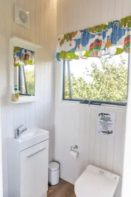 Tiny Balloon House by Tiny Away - Image 3