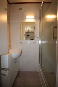 Nice villa located in LES TAMARIS with AIRCO, 2 bedrooms  4 to 6 people,Wifi, 500m from the beach... - Image 4