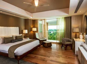 Grand Luxxe 2-BD Villa.  Spectacular views and services - Image 3