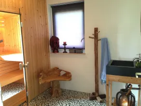 Vivenda de luxo com sauna familiar, banheira de hidromassagem ao ar livre, Wi-Fi, perto da praia (500 m) - Image 2