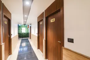 Fabhotel Shaurya Inn - Image 2