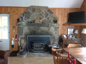 Lakeside Adirondack Getaway - minimum 7 nat, ingen delvise uger i sæsonen. - Image 4