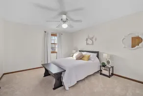 Corporate Housing Townhouse Cozy yet spacious with finished basement. - Image 4