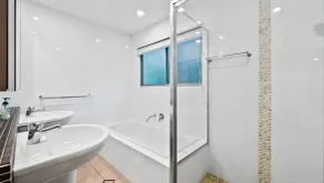 Seagrass Beach House - Image 5