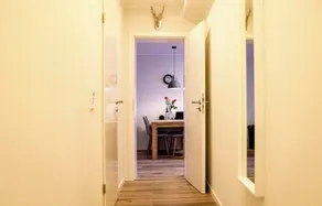 Helles und modernes Appartement - Image 5