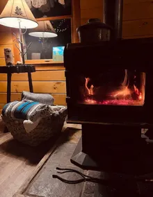 Off-Grid Adventure Cabin | Peakaboo Mountain Views - Image 3