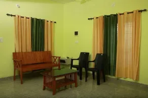 Zicilys Garden Home Stay And Service Villa - Image 3