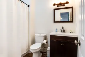 Luxury Fairburn Suite with Wooded View - Image 2