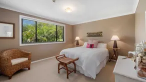 Lakeside Lodge - Image 4
