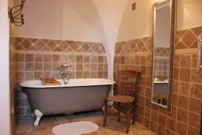 Authentic house in Drome of Provence - Image 4