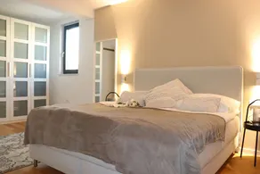 Luxusvilla nur 150 Meter vom Meer - Image 2