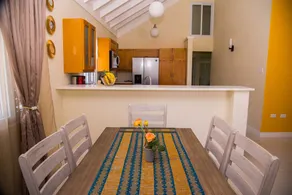 Sunshine Paradise Villa - Image 5