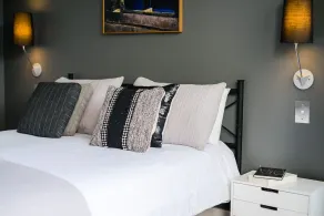 Maison de designer de luxe, emplacement et parking parfaits - Image 3