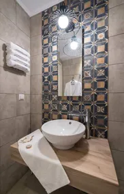 Madini Luxury villa with private Heated pool - Image 3