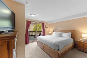 Keystone Mountain House Condo, Walk to Lifts, Access to Hot Tub & Sauna - Image 4